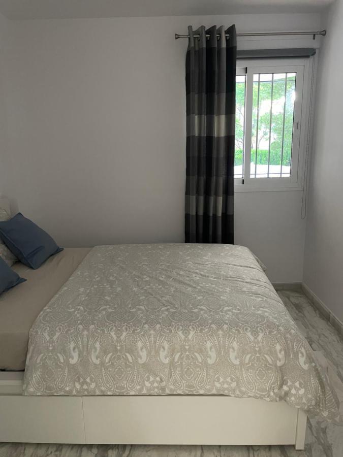 Jardines Apartment Sitio de Calahonda ภายนอก รูปภาพ