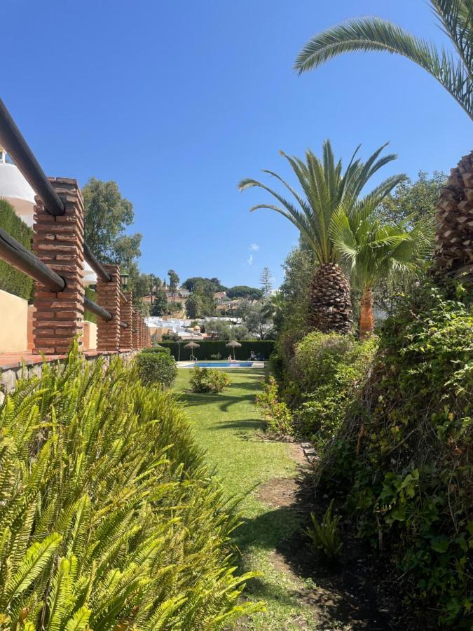Jardines Apartment Sitio de Calahonda ภายนอก รูปภาพ