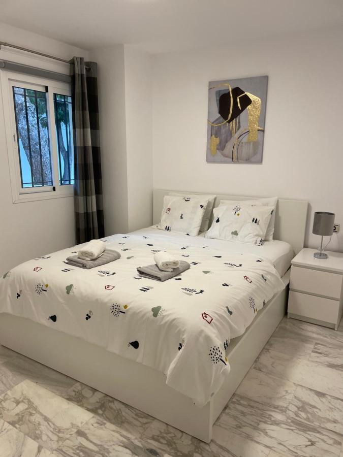 Jardines Apartment Sitio de Calahonda ภายนอก รูปภาพ