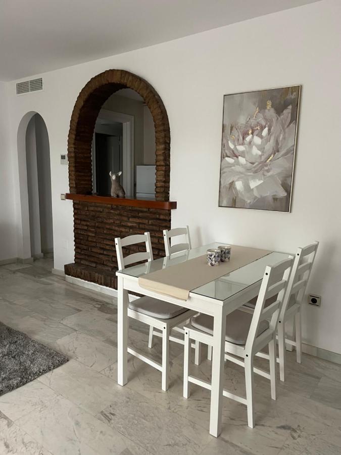Jardines Apartment Sitio de Calahonda ภายนอก รูปภาพ
