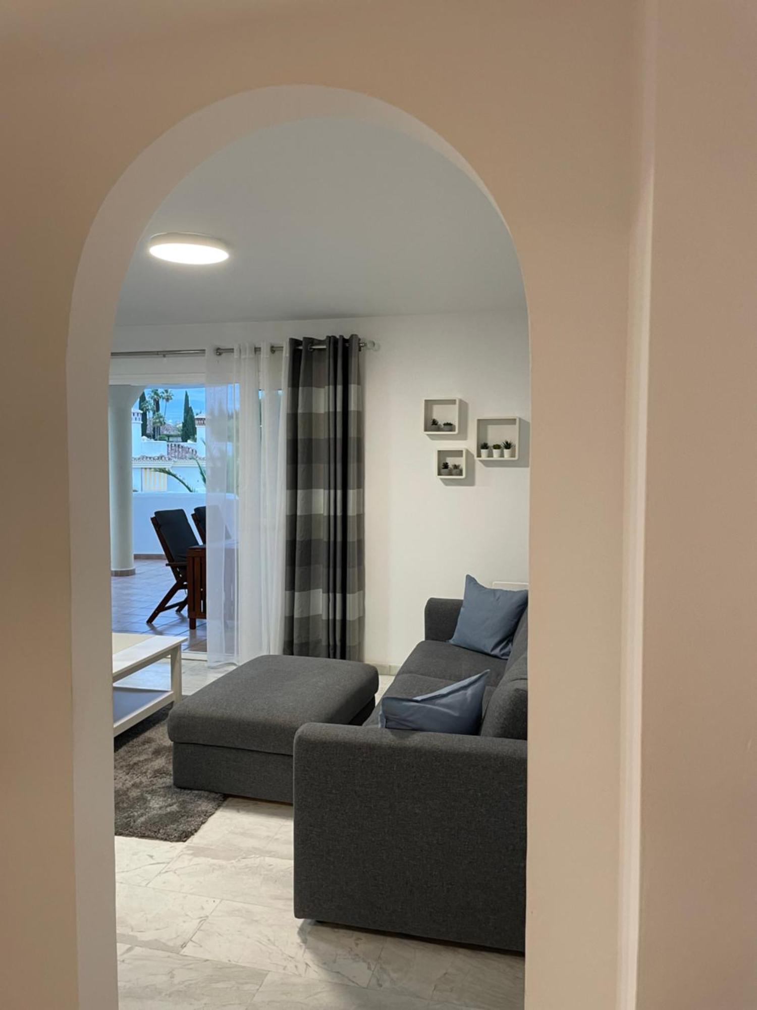 Jardines Apartment Sitio de Calahonda ภายนอก รูปภาพ