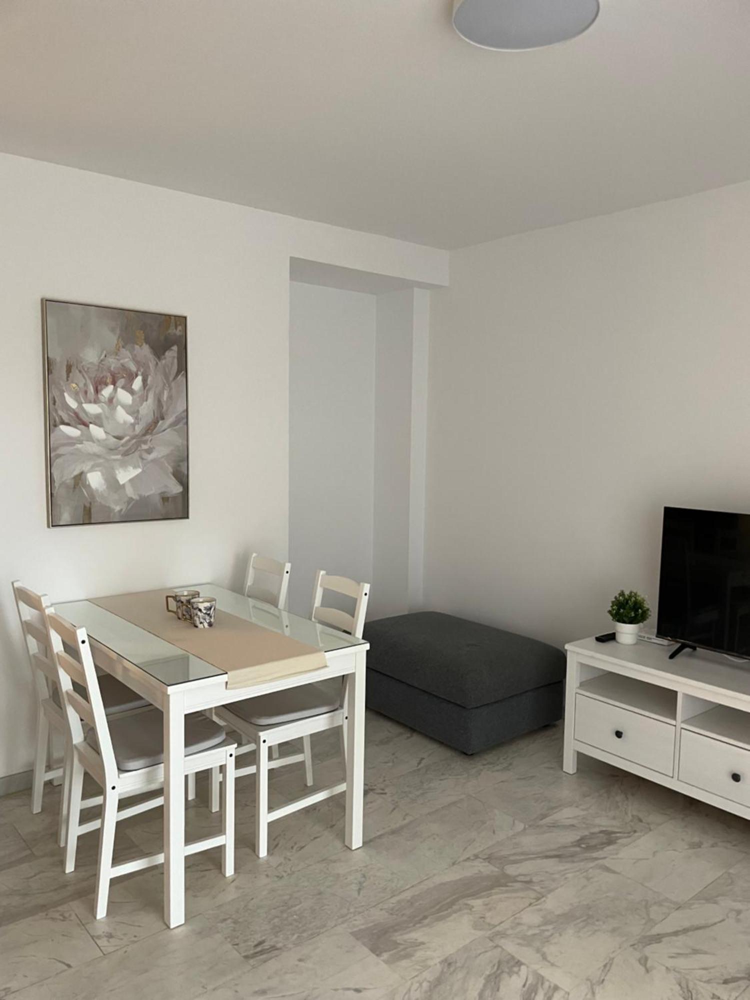 Jardines Apartment Sitio de Calahonda ภายนอก รูปภาพ