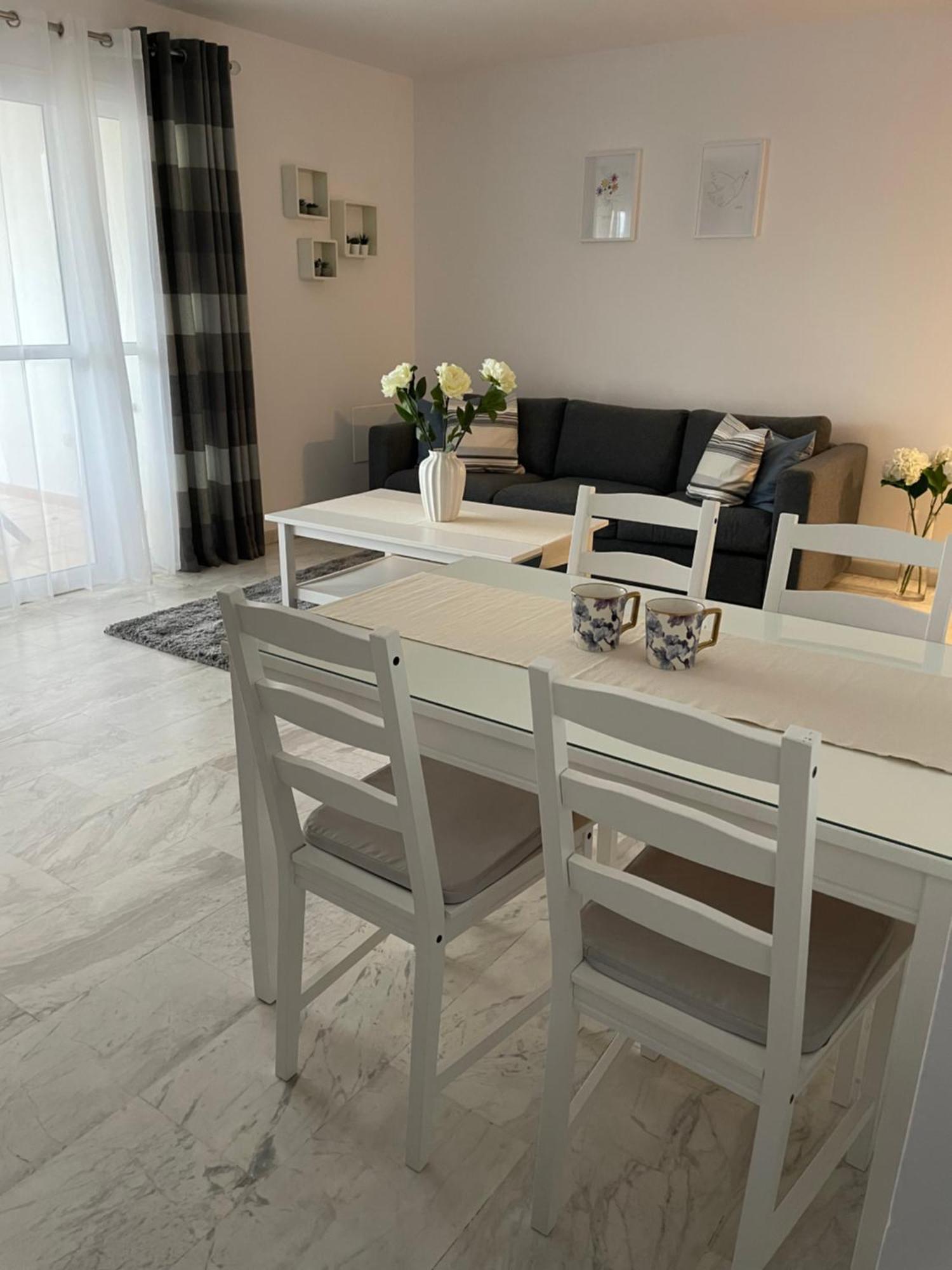 Jardines Apartment Sitio de Calahonda ภายนอก รูปภาพ
