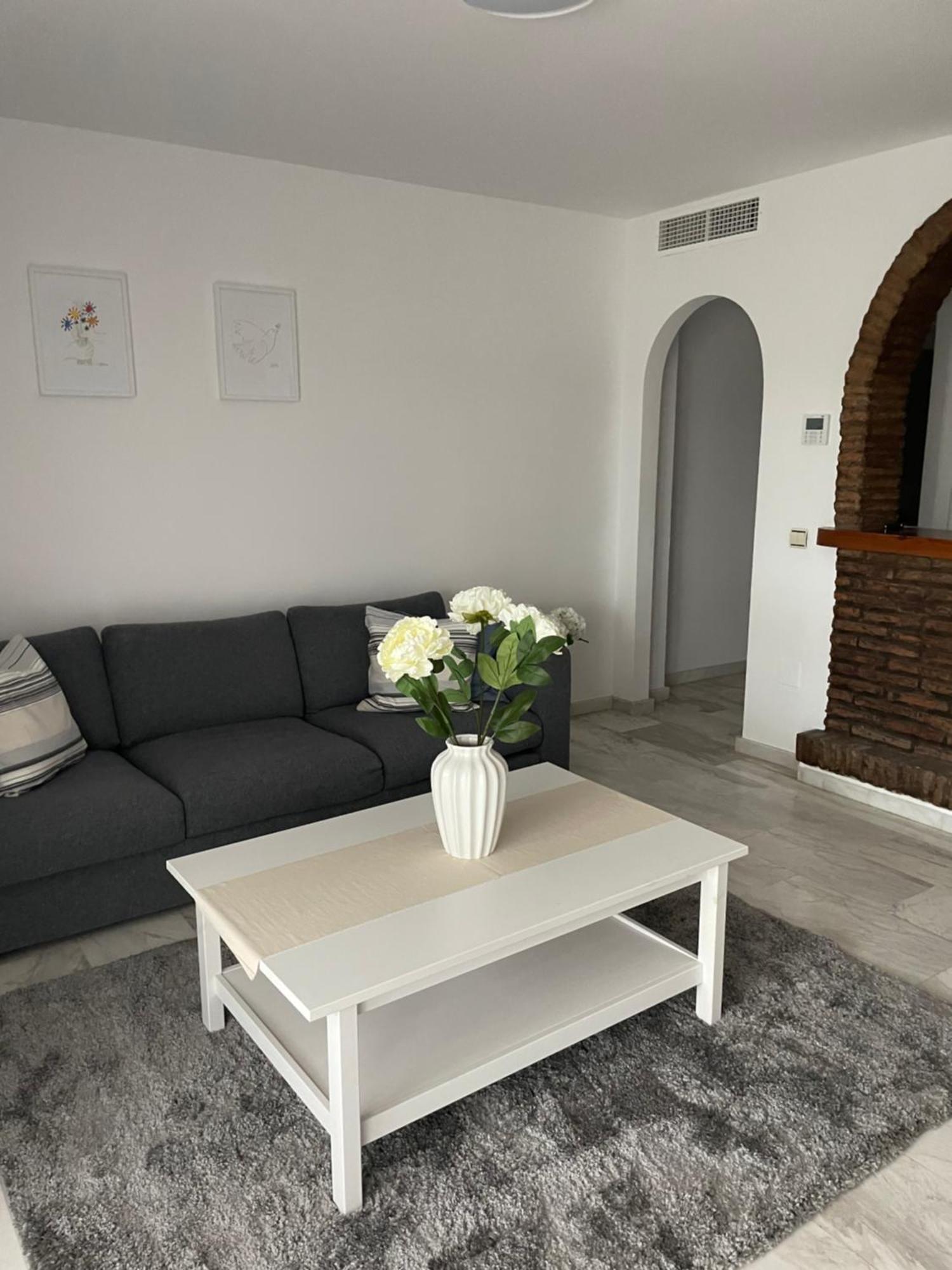 Jardines Apartment Sitio de Calahonda ภายนอก รูปภาพ